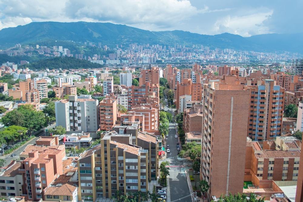 Inntu Hotel Medellín Dış mekan fotoğraf