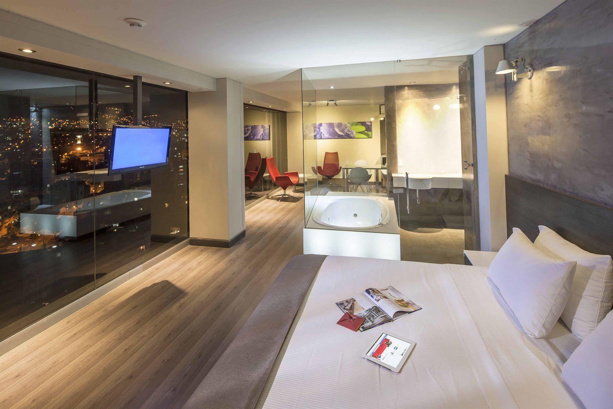 Inntu Hotel Medellín Dış mekan fotoğraf